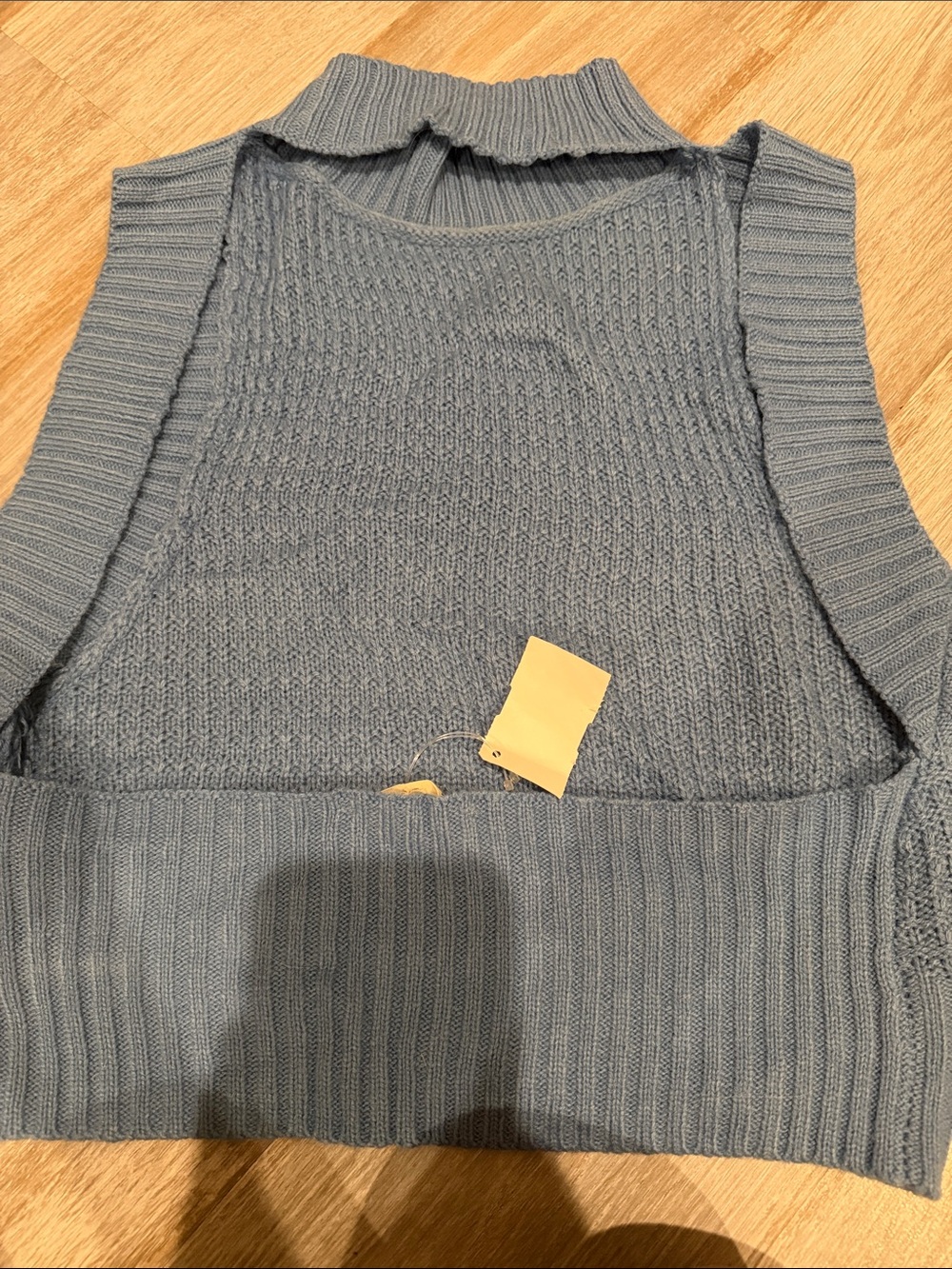 BACKLESS SWEATER TOP - Picture 2 of 3